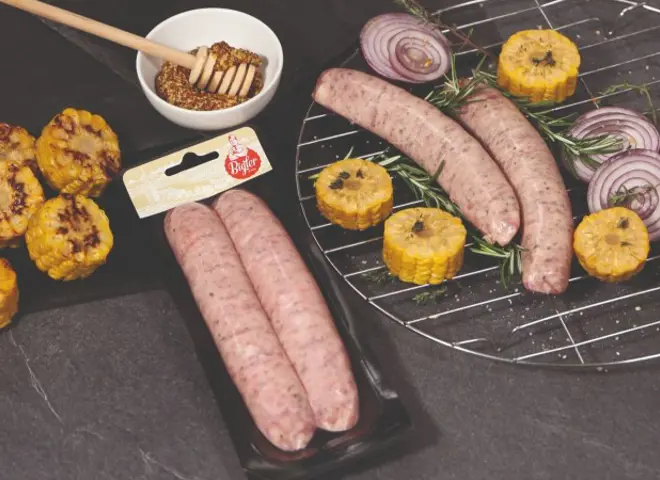 Thermoskin fra Nemco er den perfekte løsning til at fremhæve produktet i køledisken. Vi har et bredt udvalg af pølser, kød og salami emballage, hvoraf flere af vores skin pack produkter er genanvendelige eller plastreduceret.
